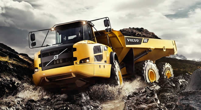 O maior caminhão articulado da Volvo chega ao mercado brasileiro 